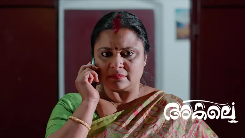 Sree's Pregnancy News Cheers Radha Episode 312