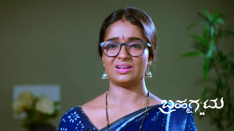 Deepa Puts Archana's Worries about Roopa to Rest Episode 349