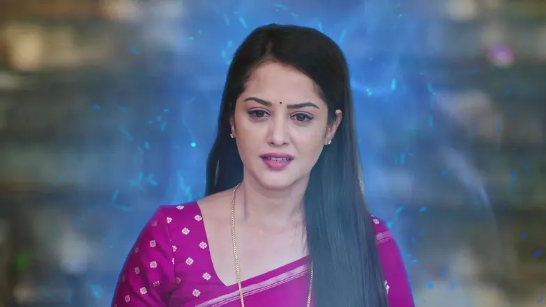 Durga Jumps into a Pond for Anklets Episode 189
