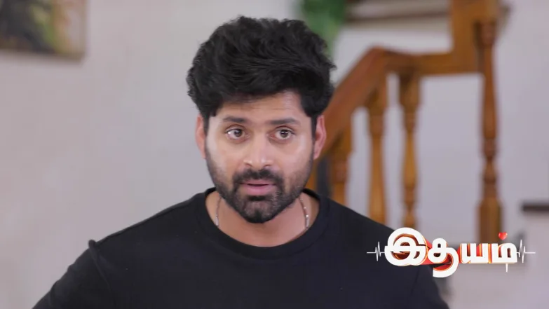 Meena Tries to Probe into Aadhi's Past Episode 813