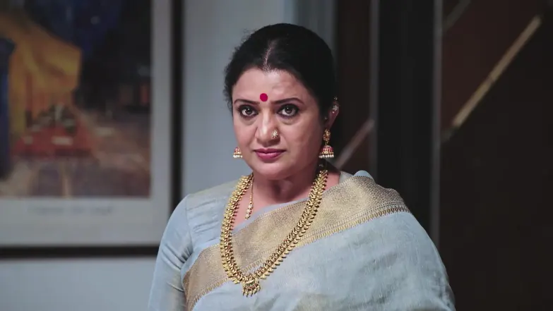 Shanvi Witnesses Malavika's Display of Power Episode 196