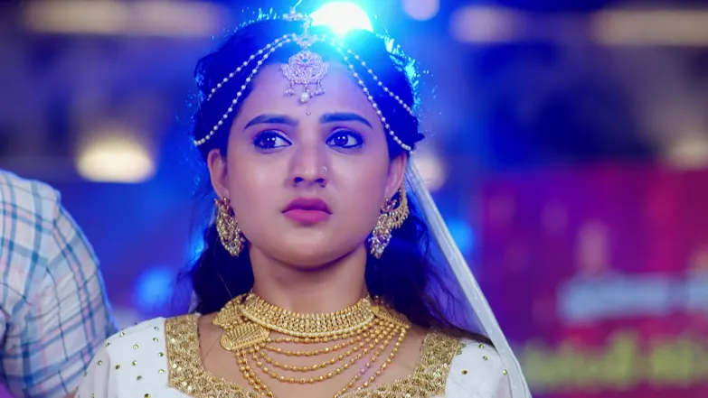 Ennallo Vechina Hrudayam - November 04, 2025 - Episode Spoiler