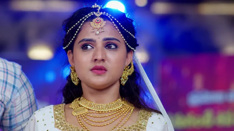 Ennallo Vechina Hrudayam - November 04, 2025 - Episode Spoiler