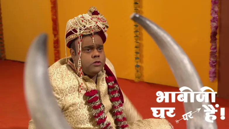 Modern Colony Residents Scare Tiwari Episode 2719