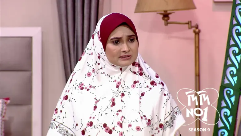 Tapasi’s Life As a Living Statue Episode 1353