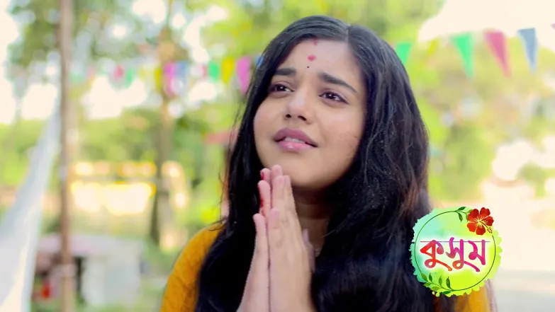 Indrani Begs for Alms for Ayushman's Recovery Episode 170