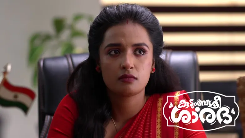Kamalan Alerts Shalini of Vishnu's Health Condition Episode 1322