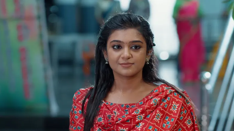 Vijayashanthi Learns Durga’s True Motive Episode 108