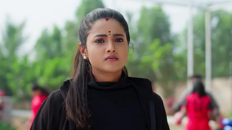 Paru Challenges Ganga to a Boxing Match Episode 130