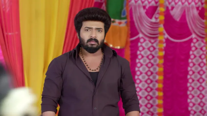 Karthigai Deepam - December 01, 2025 - Episode Spoiler