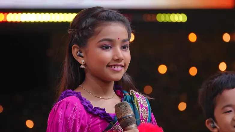 Piu and Samadipta Serenade Everyone Episode 52