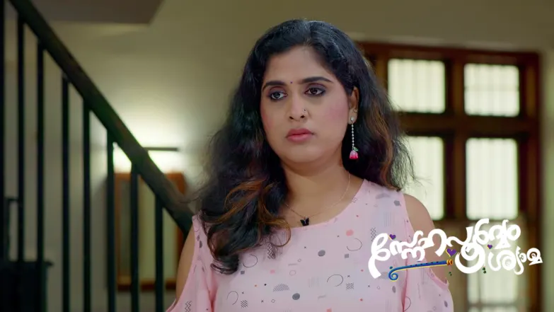 Muthassi Visits Priyanka Episode 393