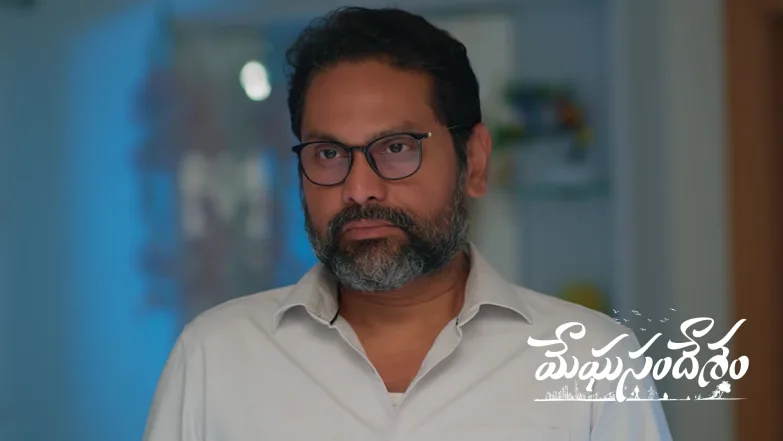 Krishnaprasad Shares Good News with Bhoomi Episode 499