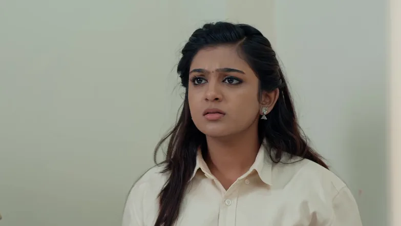 Ashwini and Vaishali Frame Vijayashanthi Episode 125