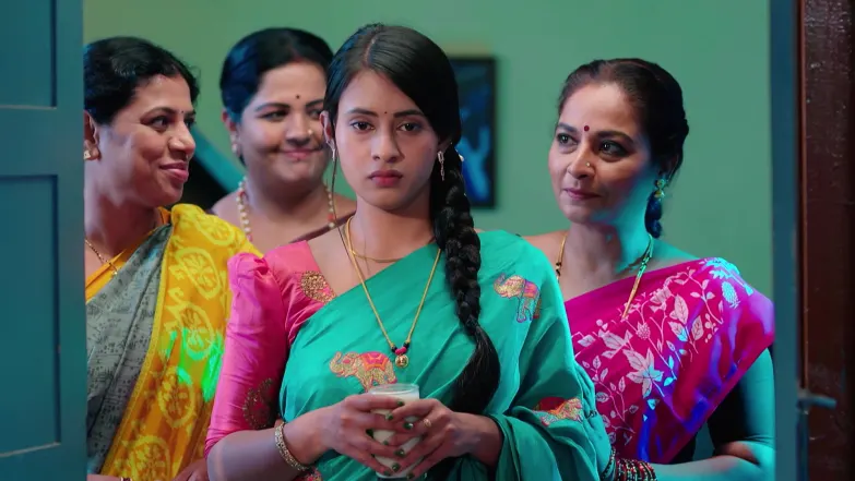 Amrutha Misunderstands Adi's Words Episode 21