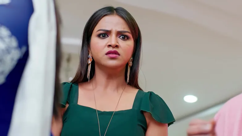 Bhagyalakshmi Saves Mithra Episode 79