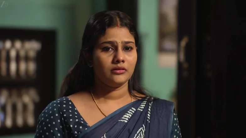 Kudumbashree Sharada - January 11, 2026 - Webisode 11th January 2026 Webisode