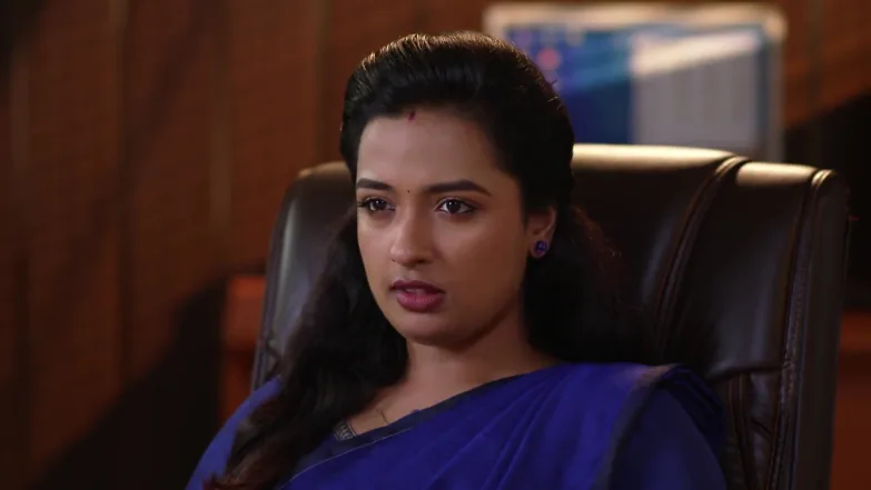 Kudumbashree Sharada - January 17, 2026 - Webisode 17th January 2026 Webisode