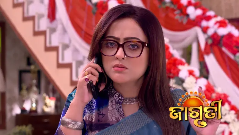 Durga Attempts to Save Dr. Bhowmik Episode 841