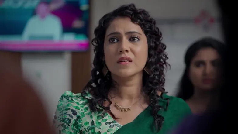 Chandramathi Confronts Poornima - Durga 