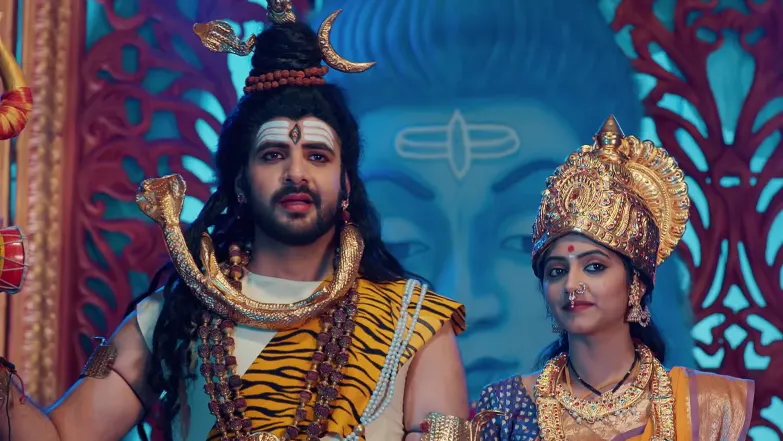 Maddy Stops Bulliraju from Kidnapping Lakshmi Episode 45