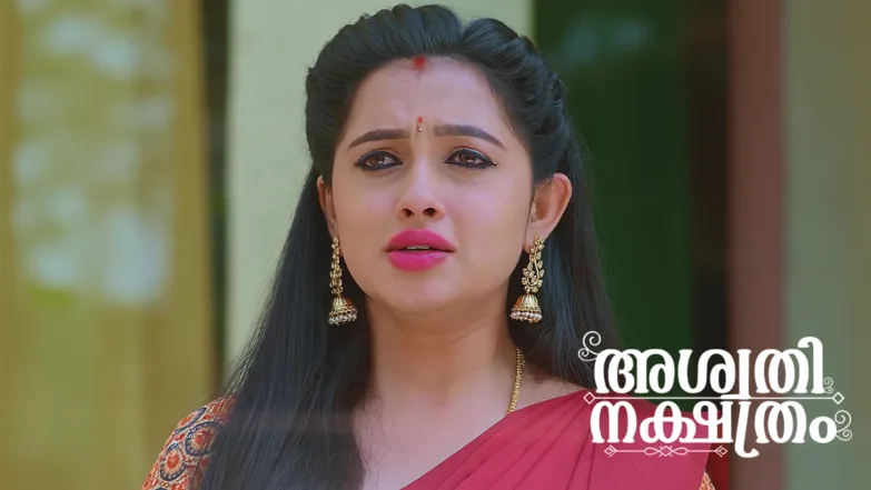 Vedavathi Slaps Sujatha Episode 553