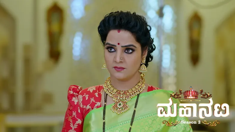 Ananda Bhairavi's Family Photoshoot Episode 358