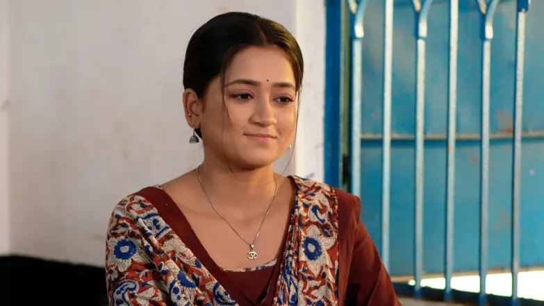 Chhabi Helps Chaaya Episode 1