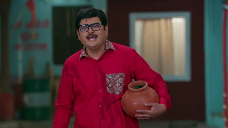 Saxena Wrecks Tiwari and Vibhuti’s Efforts Episode 53