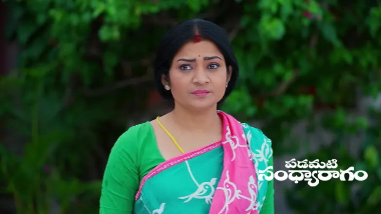 Padma Keeps Srinu and Aadhya Apart Episode 1111