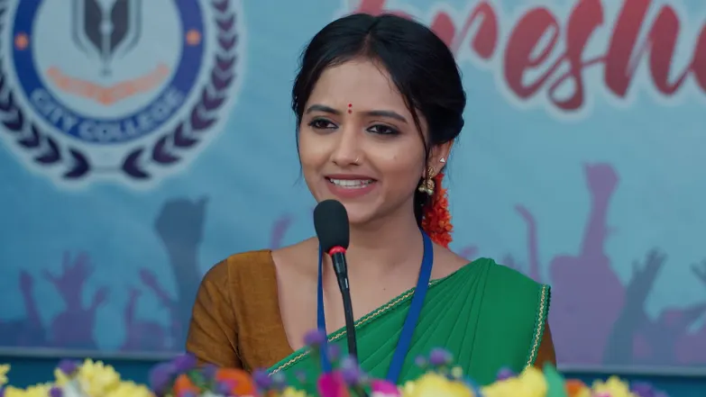 Maddy and Trisha Force Lakshmi to Give a Speech Episode 63