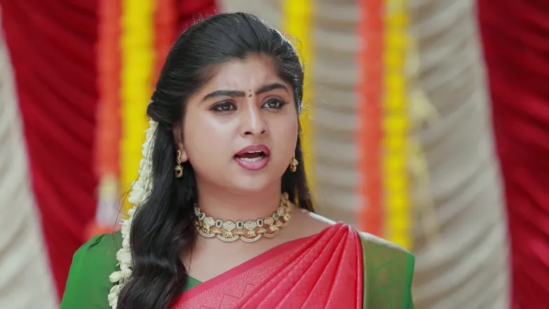Jhansi Devi Faces Accusations during the Ceremony Episode 65