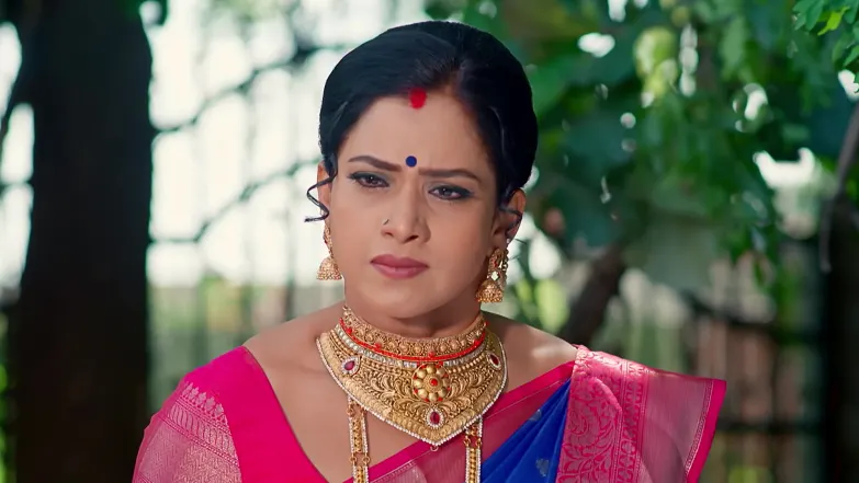 An Intoxicated Maggi Dances with Niranjan Episode 119