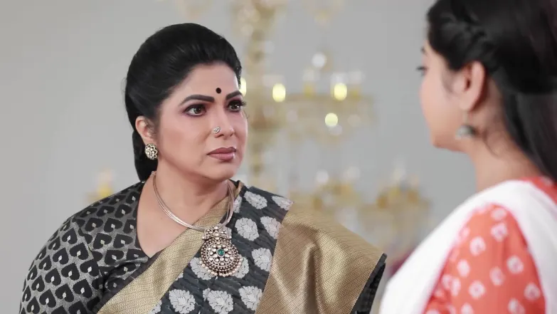 Ravi Starts Avoiding Bangari Episode 74