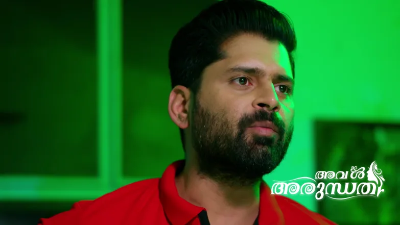 Mahendran Is Lured Outside by the Terrorist Episode 411