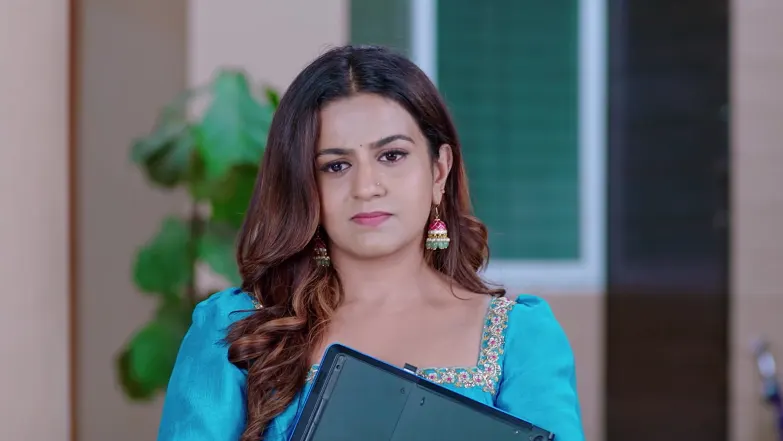 Ramesh Orders Nidhi to Stay away from Karna Episode 18