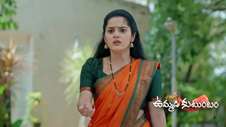 Soumya Stages an Act in front of Sharanya Episode 450