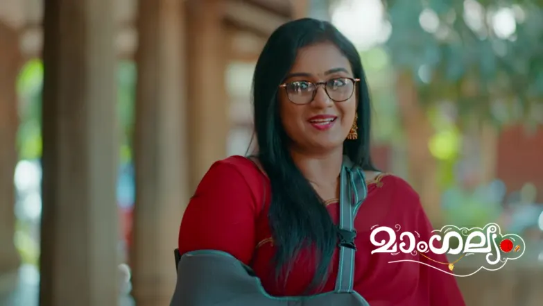 Avanthika Strikes a Deal with Guruji Episode 869