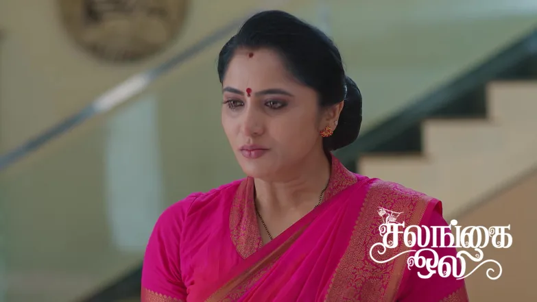 Meera Seeks Shardha's Help Episode 449