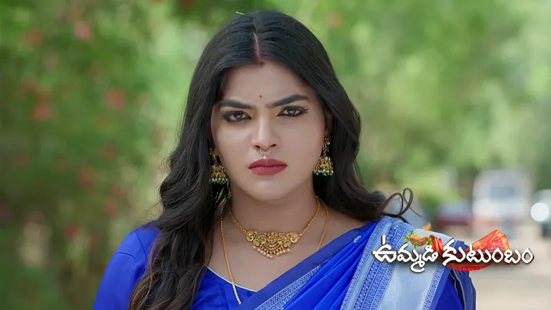 Ananda Tries to Find out about Sharanya's Trouble Episode 455