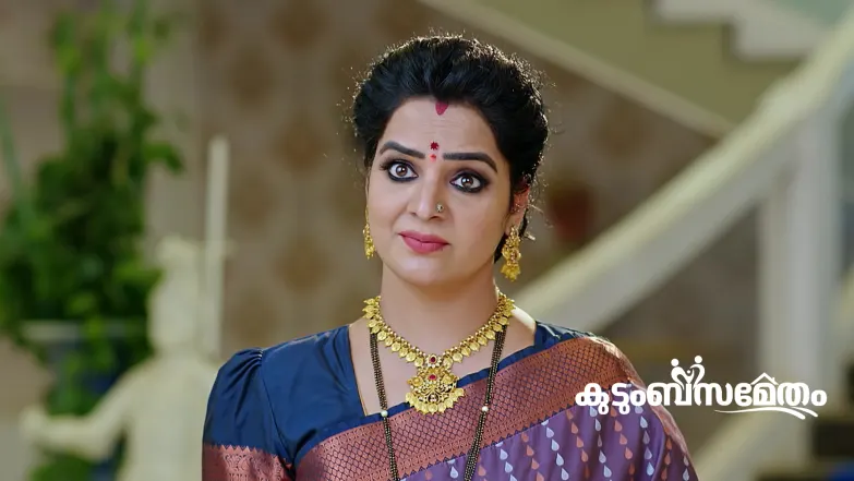 Saranya's Revelation Shocks Ananda Bhairavi Episode 319