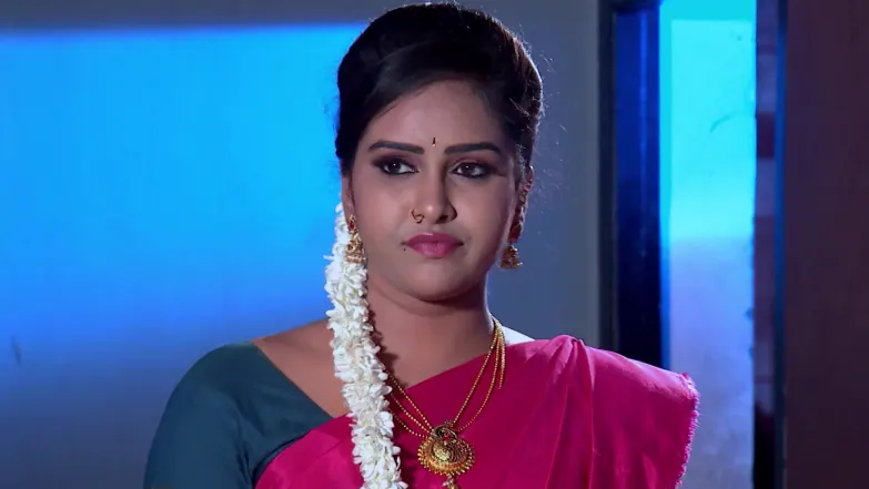 Kanaka Durga Stays at Shrinidhi’s Home Episode 270