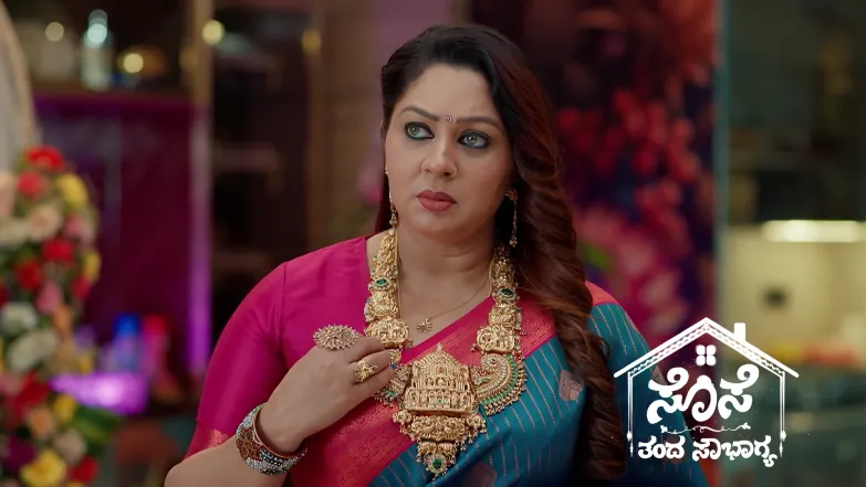 Ramadevi Throws away the Real 'Manihara' Episode 65