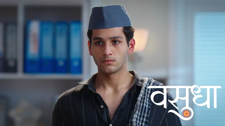 Karishma Orders Chandrika to Sit under the Sun Episode 545