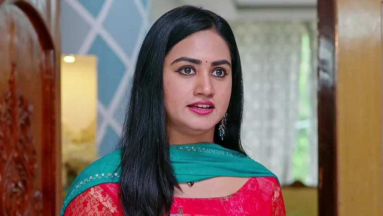 Lakshmi Ties an Amulet to Vishal Episode 92