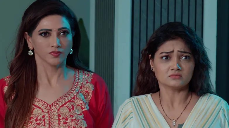 Lakshmi Saves Maddy from an Electric Shock Episode 105