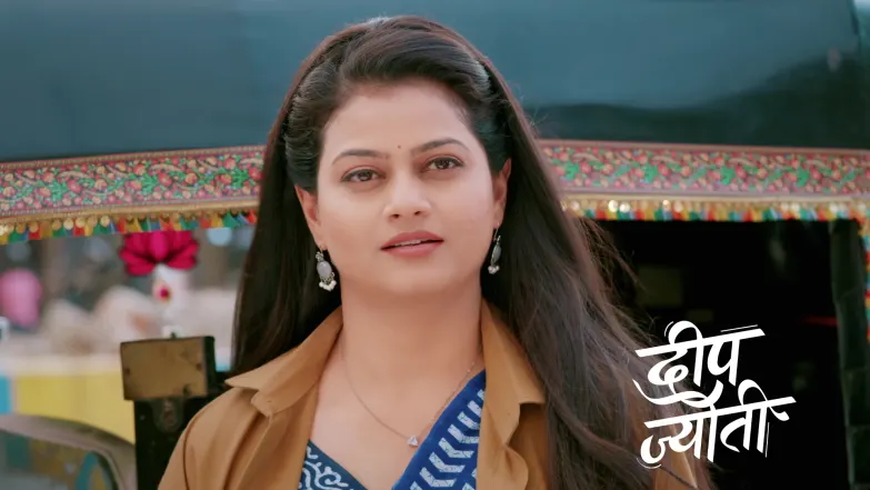 Priti Tries to Avoid Going out with Swaraj Episode 33