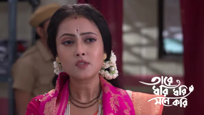Gora Drags Raktim to the Police Station Episode 147