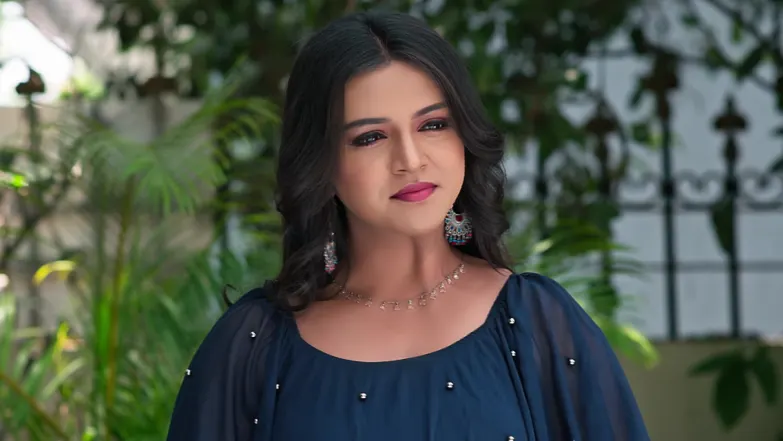 Manisha Conspires Against Bhagyalakshmi Episode 400