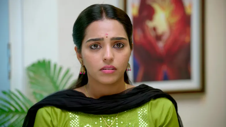 Jeeva Uncovers a Truth about Sumathi's Mishap Episode 104